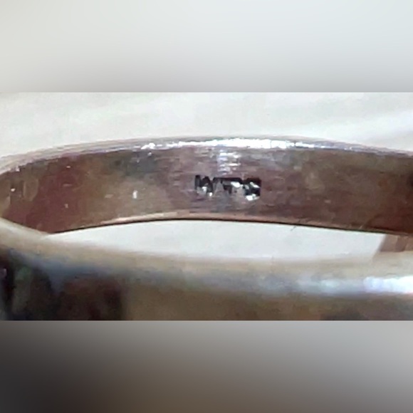 Vintage Sterling Silver WTS WATSON Amethyst Floral Bypass Ring, Size 5, 4g - Picture 6 of 10